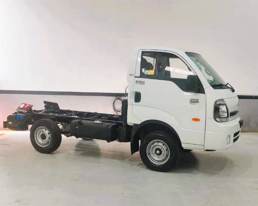 KIA BONGO 2.5 TD DIESEL STD CS 4x4 MANUAL KIA BONGO 2.5 TD DIESEL STD CS 4x4 MANUAL